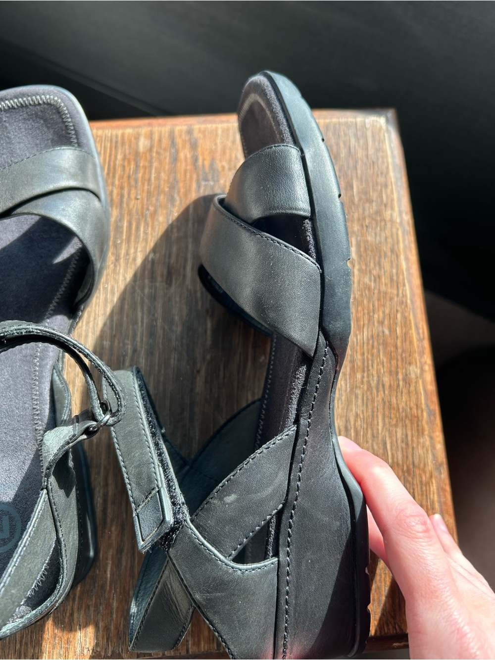Rockport black leather sandals size 8 - Picture 6 of 9